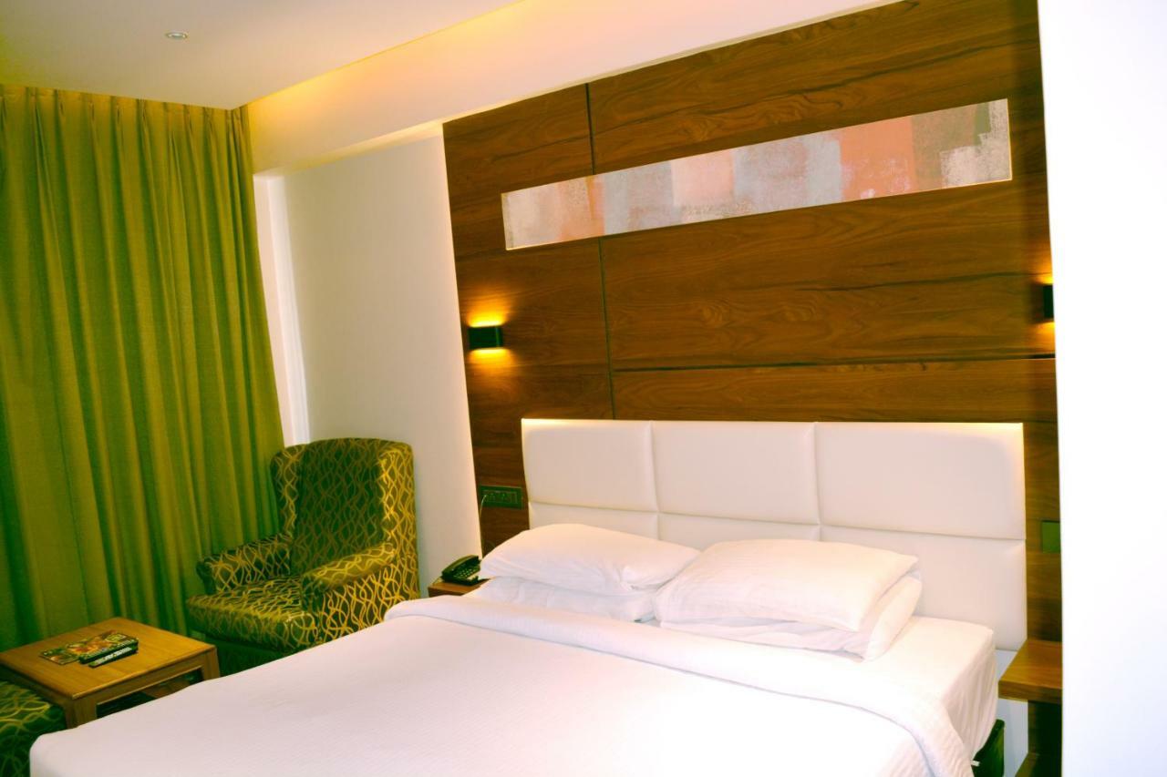Hotel Rk Residency Tiruppur Exteriér fotografie